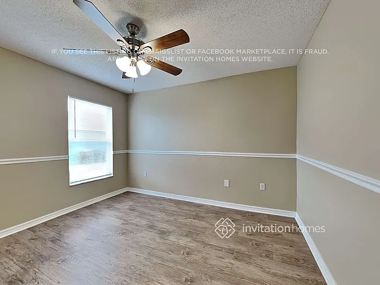 7673 Canterbury Cir — Photo 14
