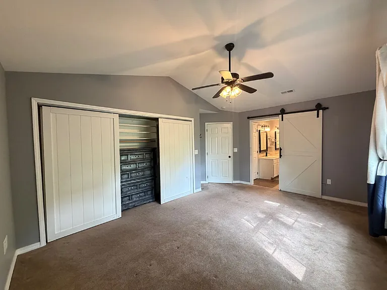 1270 Skyview Dr — Photo 25