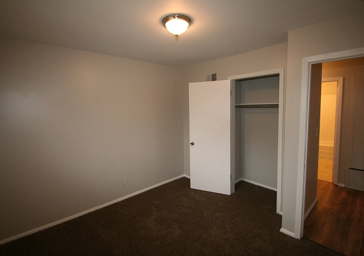 4 Bed | 2 Bath in North Tulsa! — Photo 3