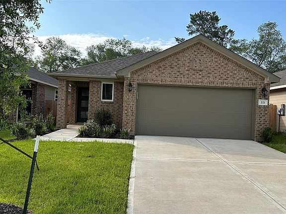 2nd image of 221 Harper Ridge Dr