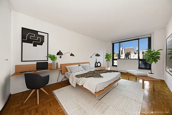 Rented by Buchbinder & Warren | media 2