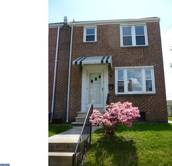 1st image of 1610 W Latimer Pl