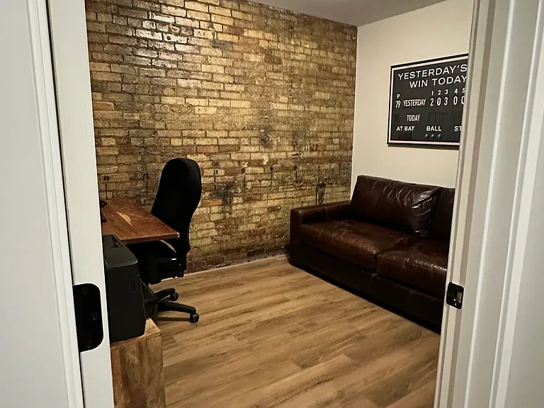 52 Monroe Center St NW #4 — Photo 15