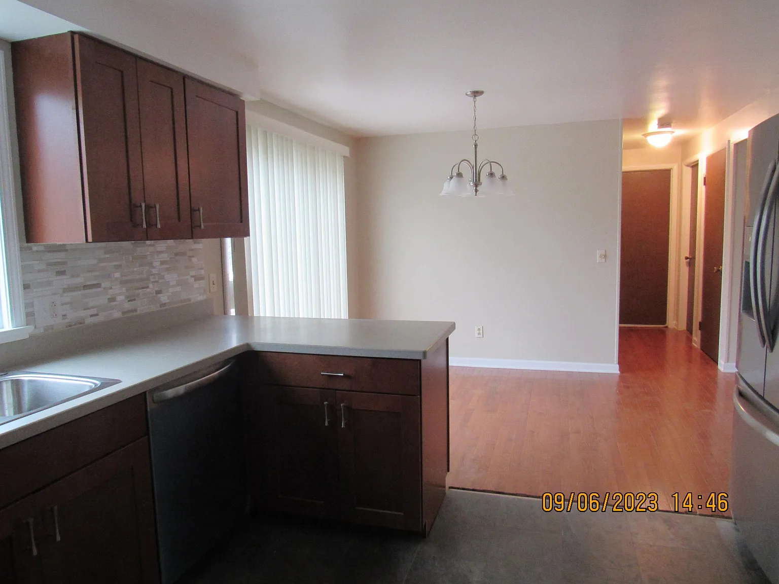 4 bed, 1574 sqft, $2,800 — Photo 3
