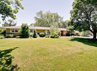 1231 Harwood Dr, Libertyville, IL 60048