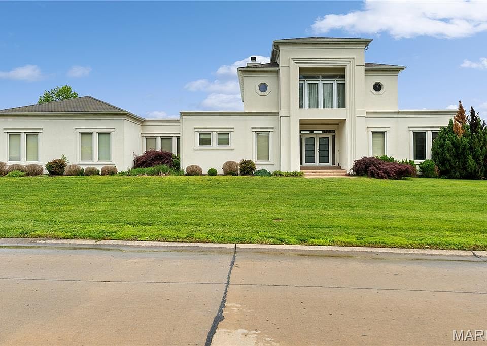 1st image of 2308 Kenneth Dr