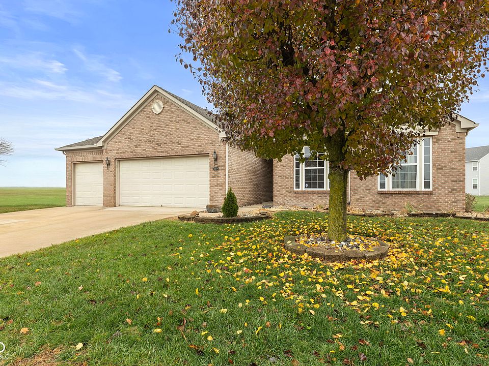 1st image of 2209 Leeward Ct