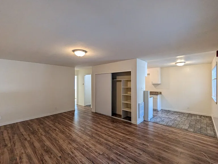 2117 Haste St — Photo 10