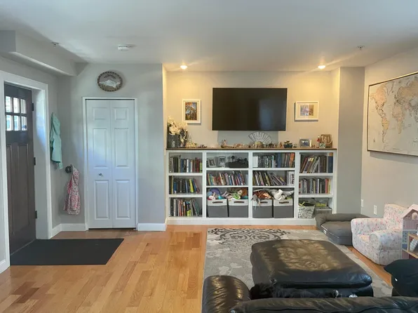 (undisclosed Address), Cambridge, MA 02139