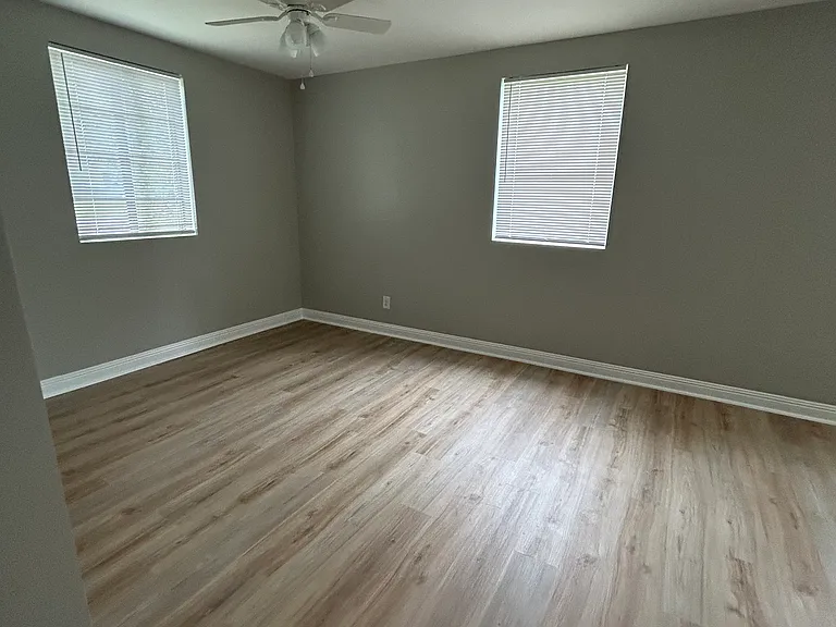 1604 Malone Dr — Photo 8
