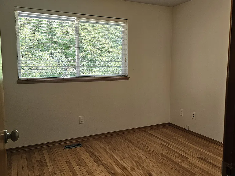3016 SW Carolina St — Photo 33