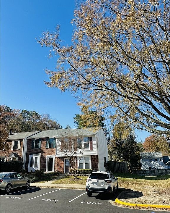 1st image of 4954 Finnegan Ct