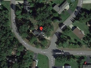 2041 Easlan Dr, Plover, WI 54467