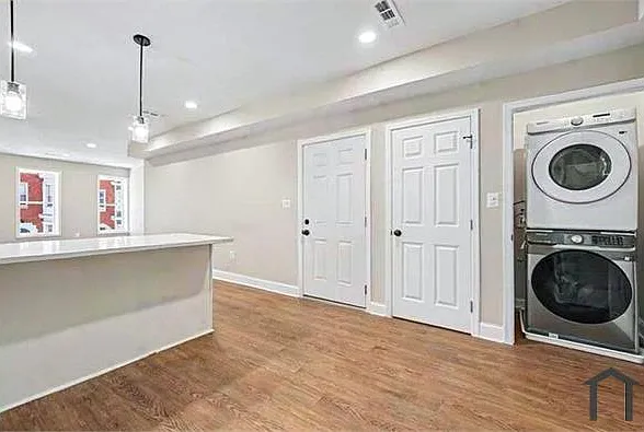 1625 Edmondson Ave #1 — Photo 5