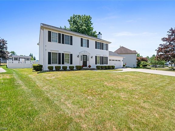 2nd image of 10515 Lake Meadows Dr