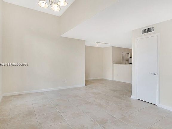 5th image of 1011 Crystal Way APT C