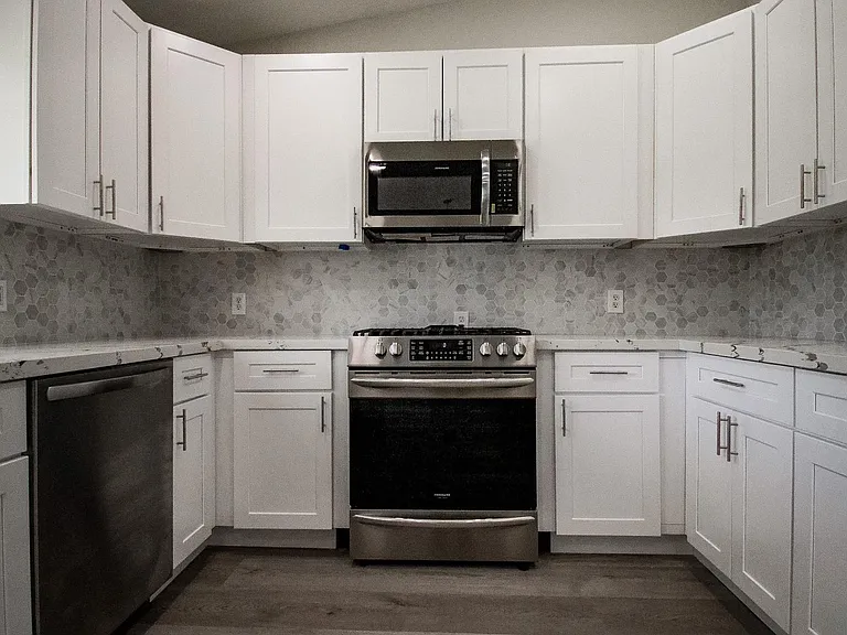 33909 Navajo Trl — Photo 4