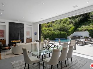 1527 Rising Glen Rd, Los Angeles, CA 90069