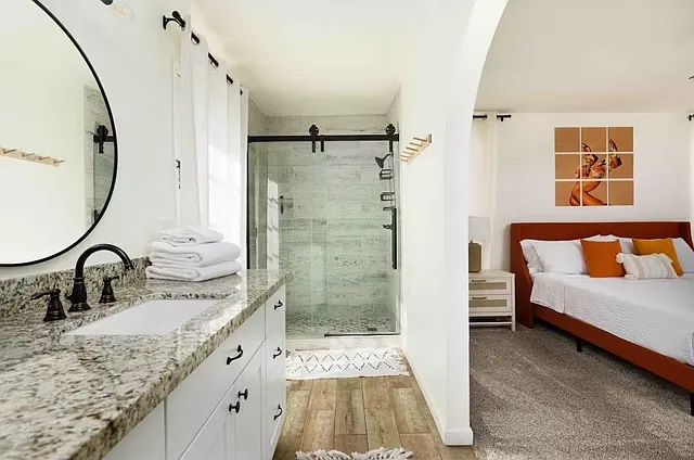 701 E Country Gables Dr — Photo 13