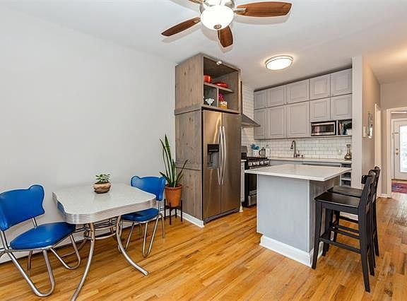 4th image of 407 2nd St APT 3L