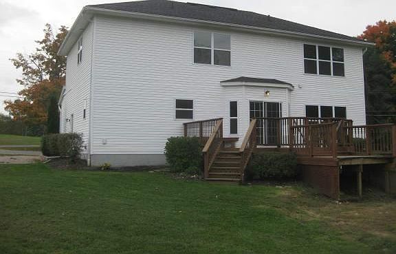 5th image of 1333 Lakeshore Dr