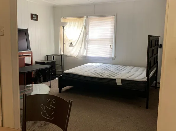 (undisclosed Address), Highland, NY 12528