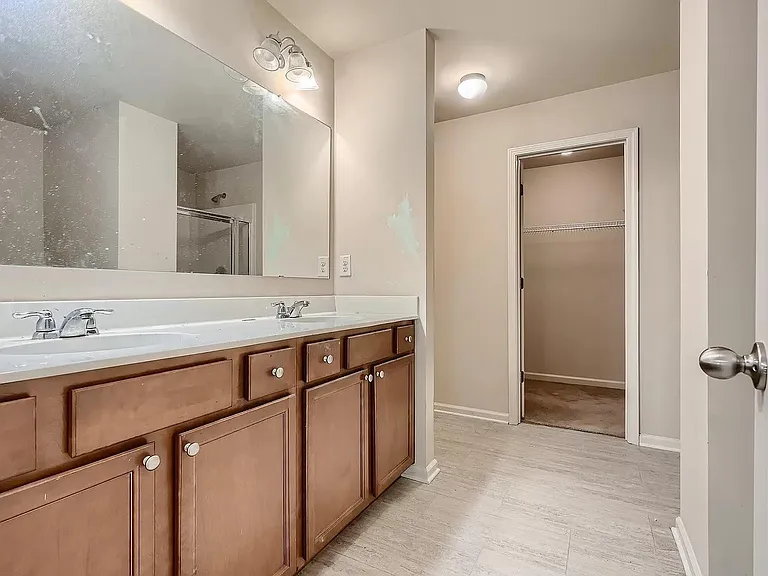 204 Madison Ave — Photo 7
