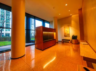 155 N Harbor Dr APT 1806, Chicago, IL 60601