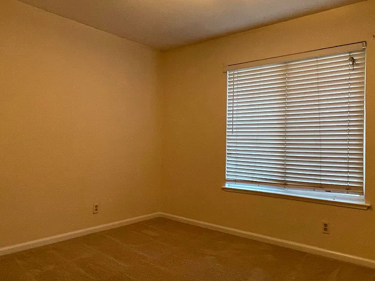 960 Branham Ln — Photo 13