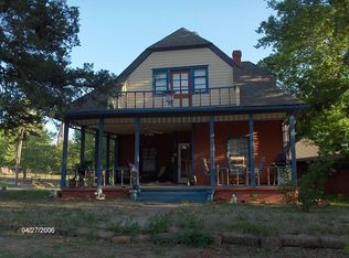 421 E Logan Ave, Guthrie, OK 73044