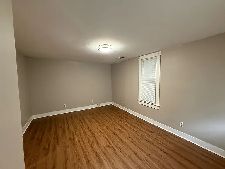 1195 Dorothy Pl #B — Photo 7