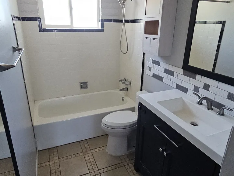 1351 W Calle Del Ensayador — Photo 13