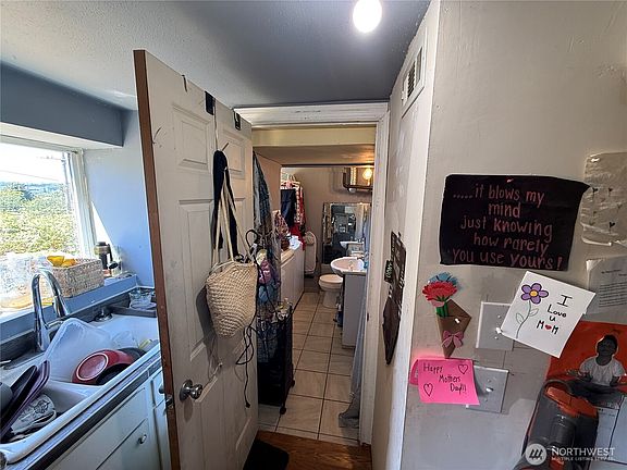 5th image of 5309 S Augusta Street