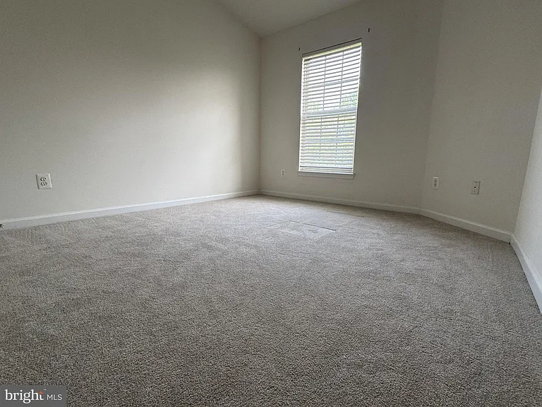 336 Baish Dr SE — Photo 33
