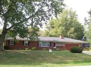 805 Hillcrest Dr, Kokomo, IN 46901