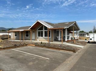 333 Mountain View Dr UNIT 115, Talent, OR 97540