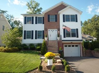 51 Park Ave, Summit, NJ 07901