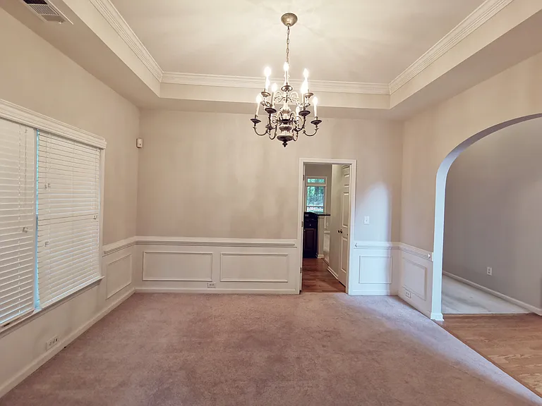 715 Morning Creek Ln — Photo 5
