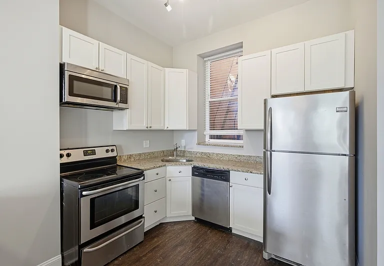 1506 Madison Ave #2 — Photo 11