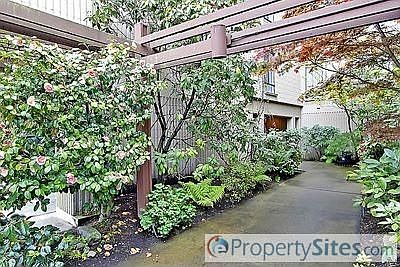 3rd image of 8001 Sand Point Way NE Unit C32