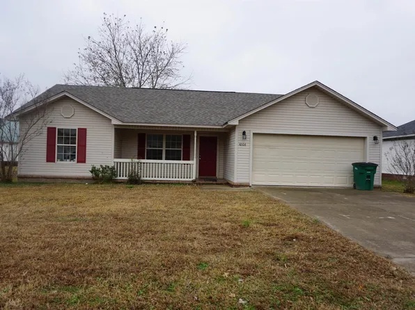 1006 Tori Ln, Beebe, AR 72012