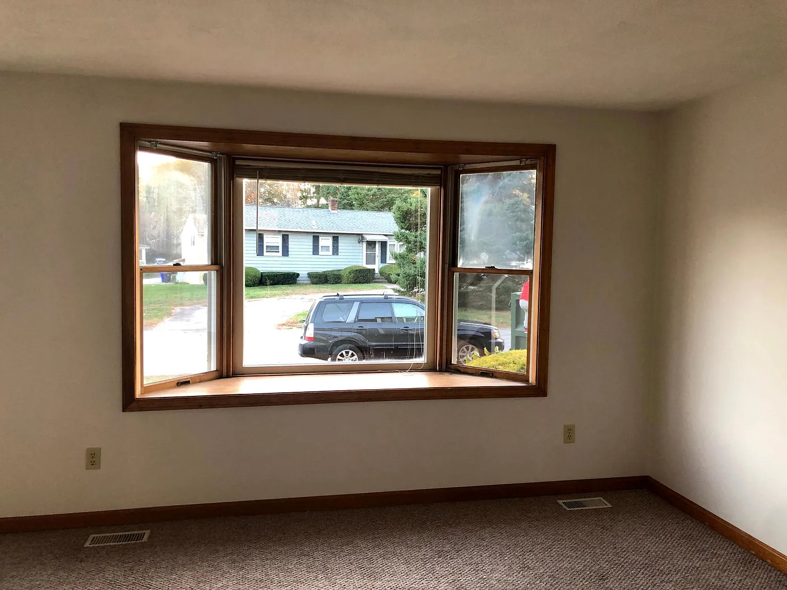 109 Prospect Hill Ave — Photo 4