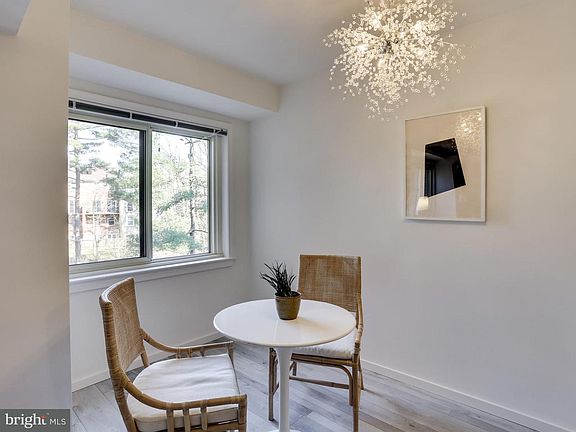 5th image of 4201 Cathedral Ave NW APT 703W