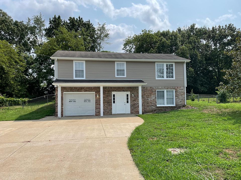 1st image of 212 Marshall Dr
