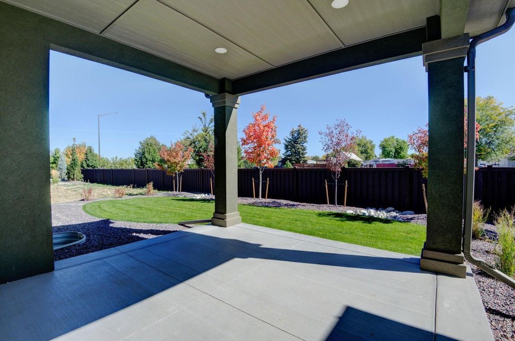 1158 Blue Agave Ct