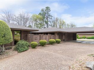 10000 Jenny Lind Ave, Fort Smith, AR 72908