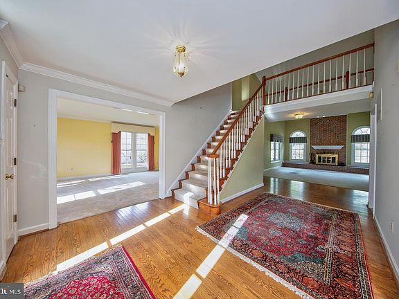 5th image of 2502 Lady Ann Ct