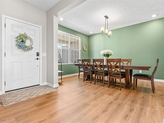 3rd image of 23378 Saint Andrews Dr