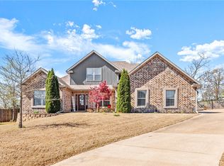 5908 SW Knotty Pine Rd, Bentonville, AR 72713