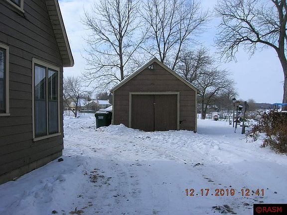 2nd image of 309 1st St N